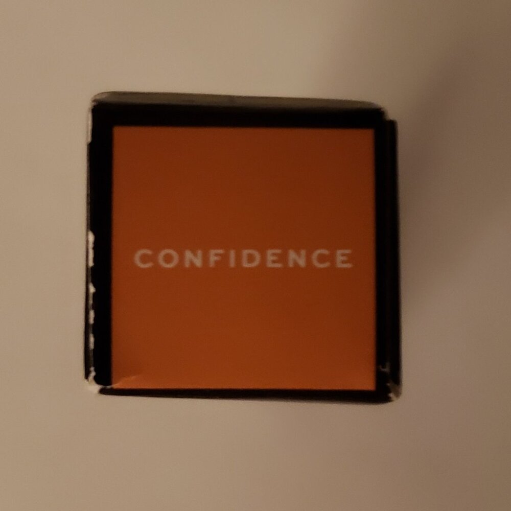 Confidence Jaclyn Cosmetics Poutspoken Liquid Lipstick Full Size Longwearing NIB